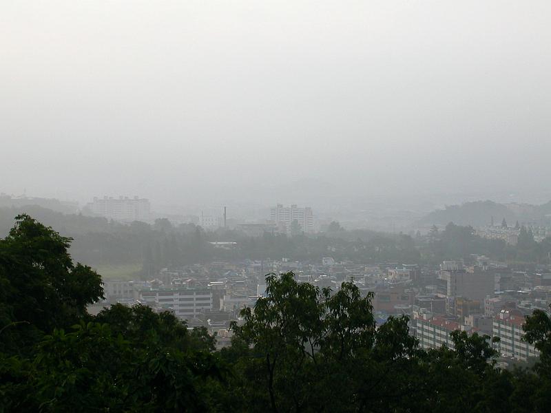 DSCN7689.jpg - The view from the top of the hill I ran up (on Chinhae base)