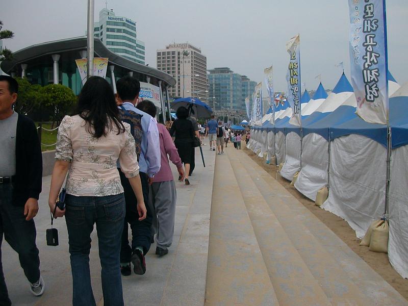 DSCN7793.jpg - Pusan beach