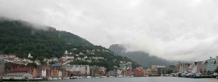 bergenpanorama.jpg - Bergen from the harbor