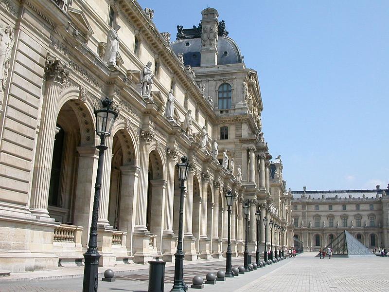 DSCN5177ParisLouvre.JPG - Louvre